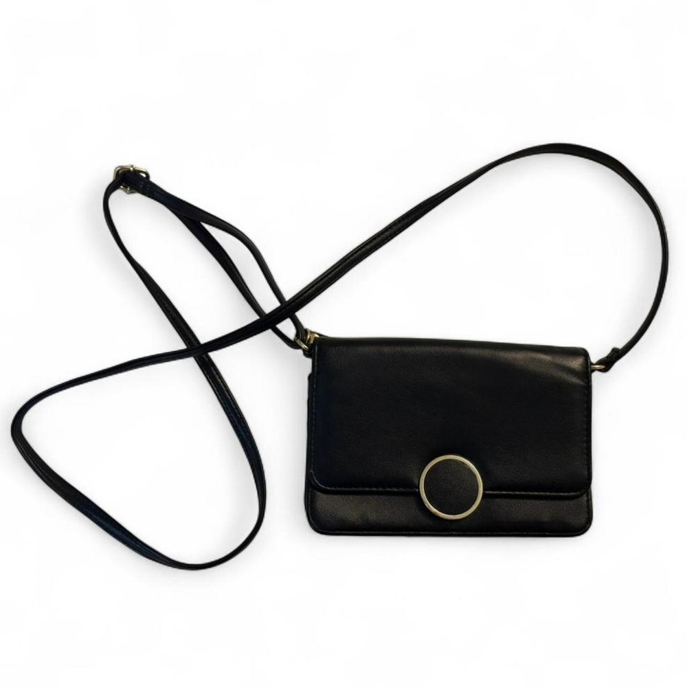 Everyday Black Crossbody with Gold Hardware